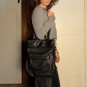 Tommy Bahama Black Leather Convertable Crossbody To Backpack